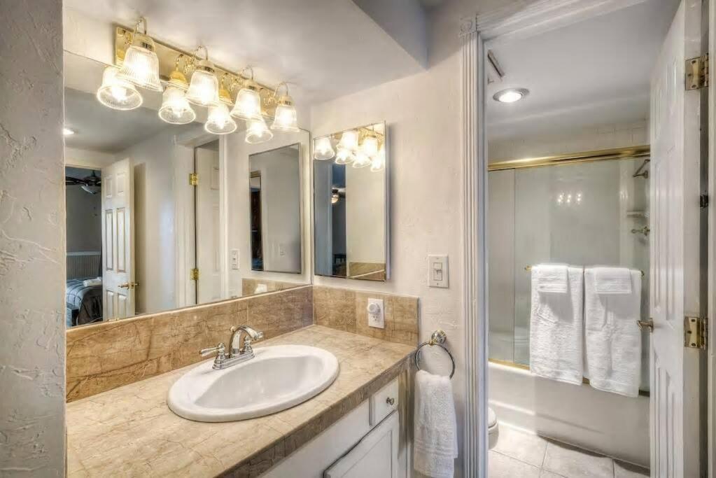 2 Bedroom Condo Heart Of Lodo W/Great View/Amenities DEN Eksteriør billede